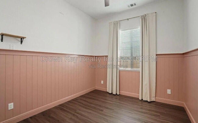 Building Photo - 229 Wisteria Ln