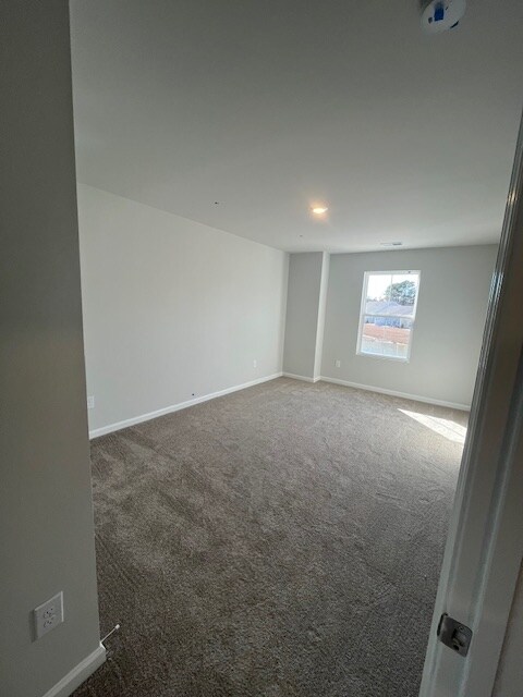 Building Photo - 2033 Osprey Isle Ln SW