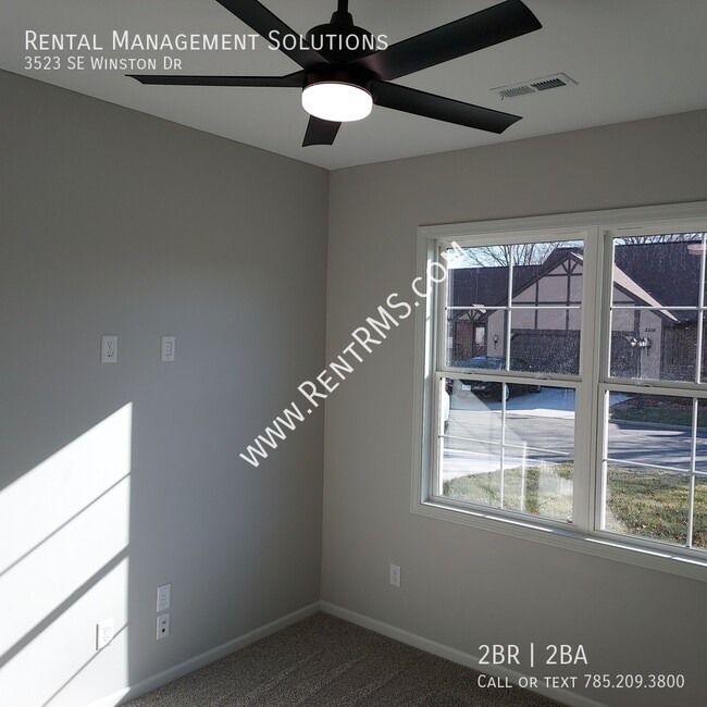 Building Photo - ***BY APPOINTMENT ONLY***3523 SE Winston D...