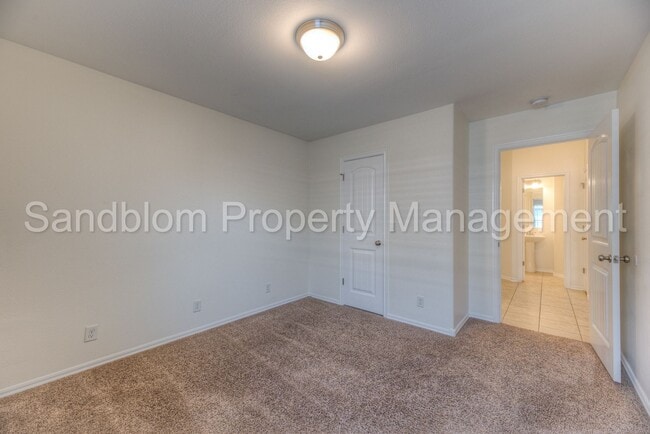 Building Photo - FOR LEASE | Jenks | Available Now!