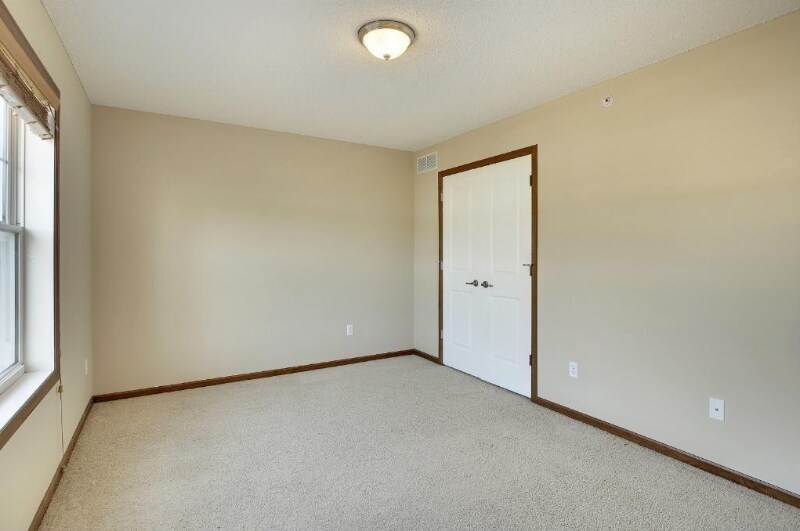 Building Photo - 15645 60th Ave N