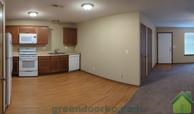 Building Photo - 1000 Fall Meadow Ln
