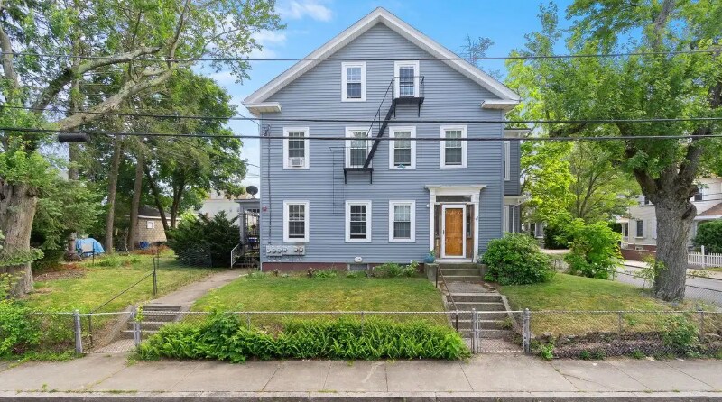 Primary Photo - 30 Brown St
