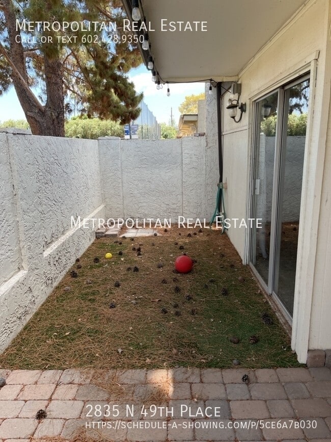 Building Photo - 2835 N 49th Pl