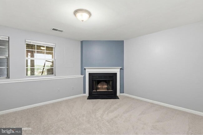 Building Photo - 14128 Autumn Cir