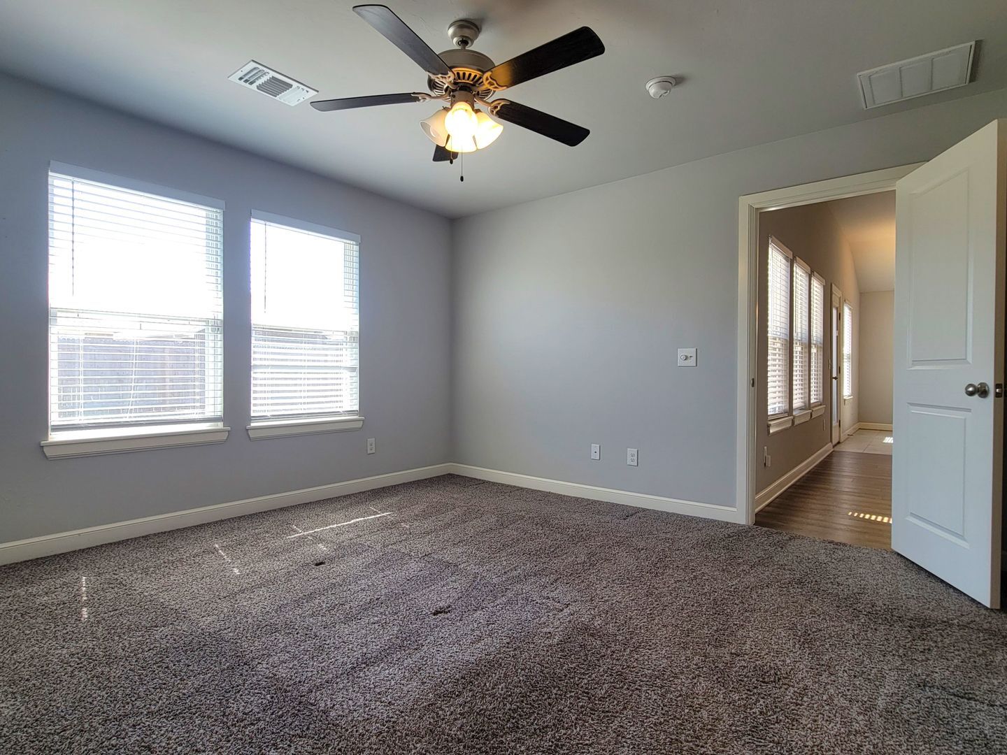 Building Photo - 18641 Cantar Dr