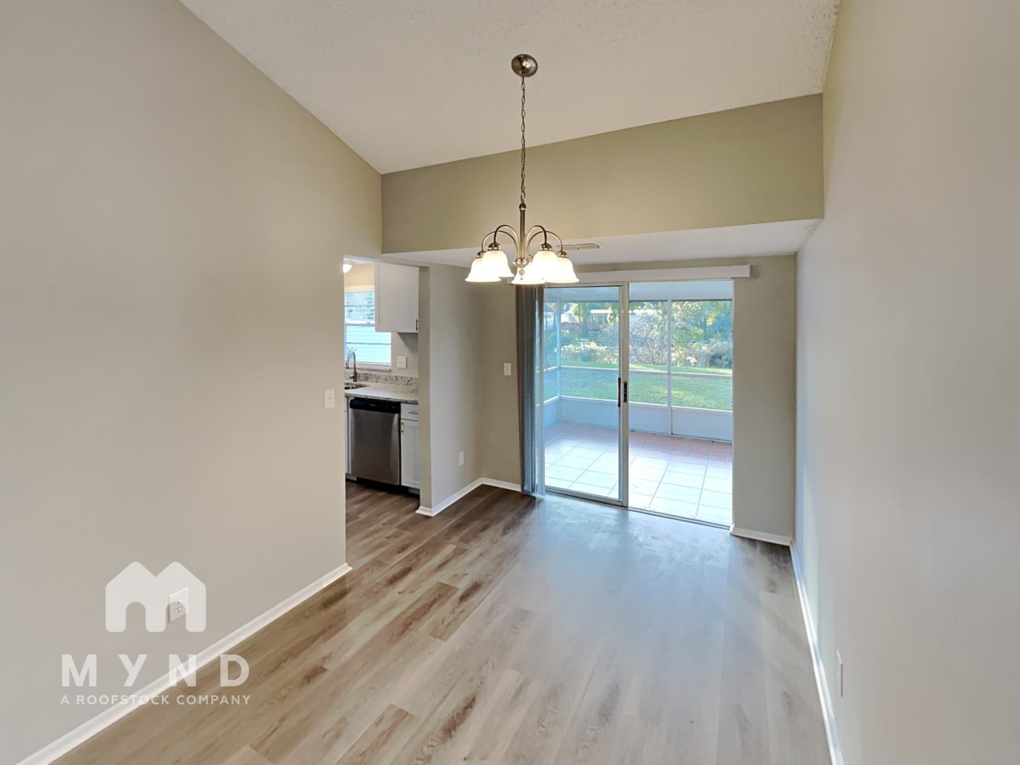 Building Photo - 7606 Woodland Oaks Ct