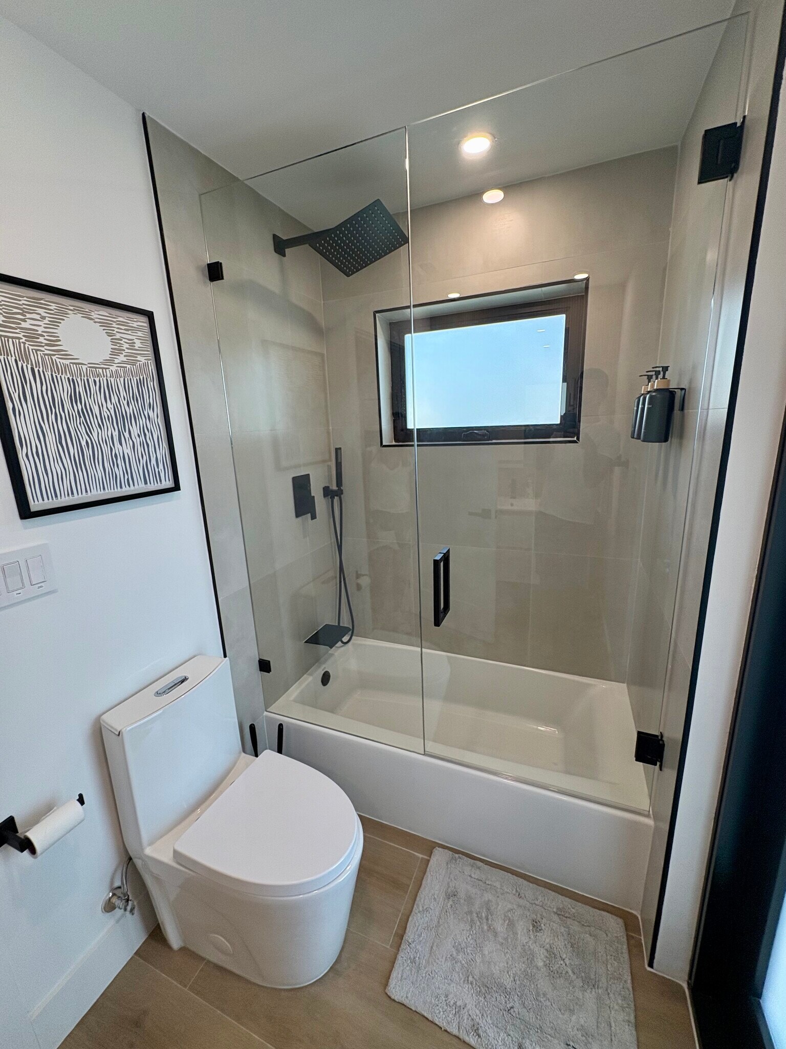 Building Photo - 4440 NE 26th Ave