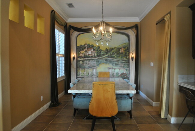 Building Photo - Gorgeous 4 Bedroom Home in the Stonebriar ...