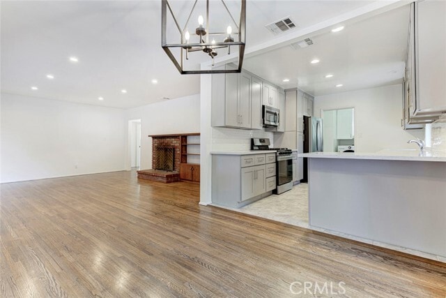 Building Photo - 3585 El Lado Dr