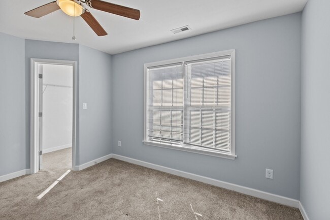 Building Photo - 1533 Pinebrook Court