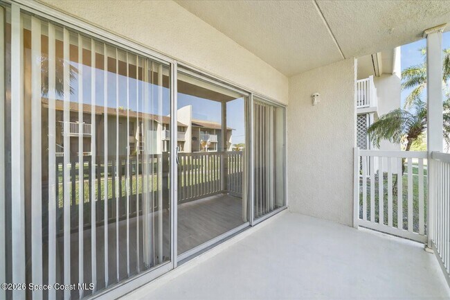 Building Photo - 250 N Banana River Dr