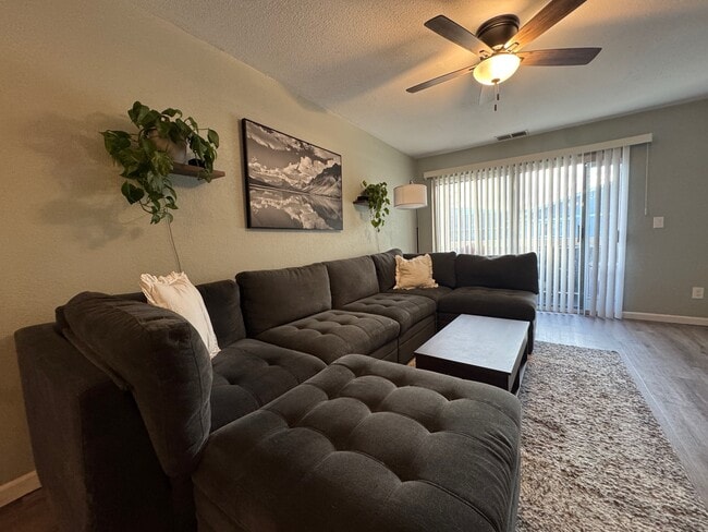 Building Photo - 2300 Dickerson Rd