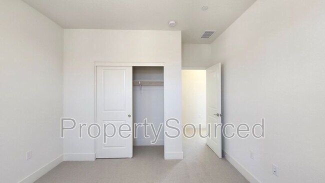 Building Photo - 17832 Reunion St