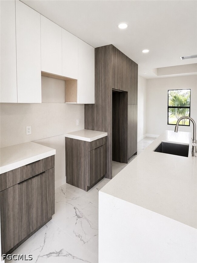 Building Photo - 3728 9th St W