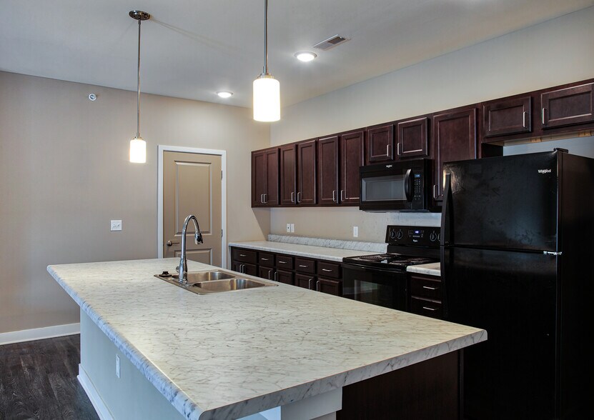 Building Photo - Edmond Senior