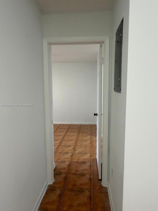 Building Photo - 9123 SW 149th Ct