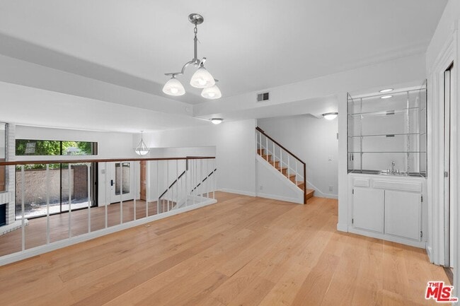 Building Photo - 13044 Mindanao Wy