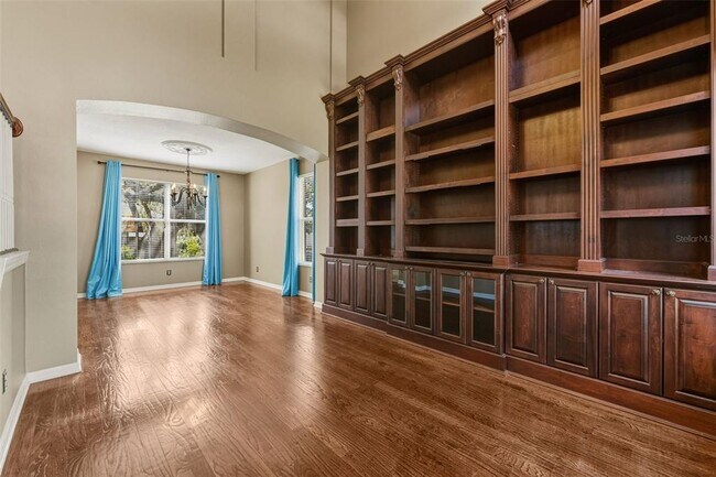 Building Photo - 7310 Brightwater Oaks Dr