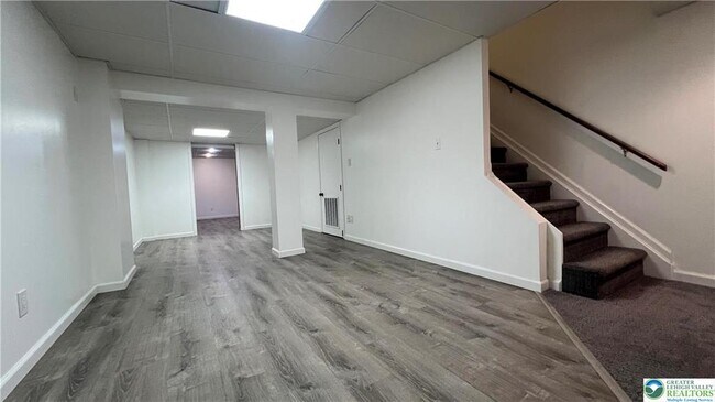 Building Photo - 520 Wild Mint Ln