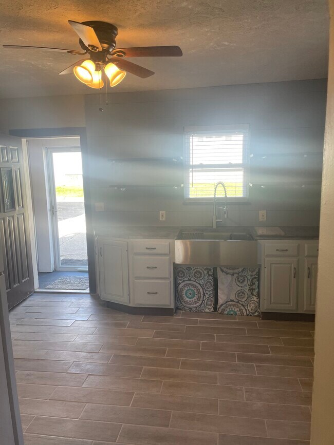 5757 Bunker Rd 5757 Bunker Rd North Royalton OH 44133 Apartment Finder