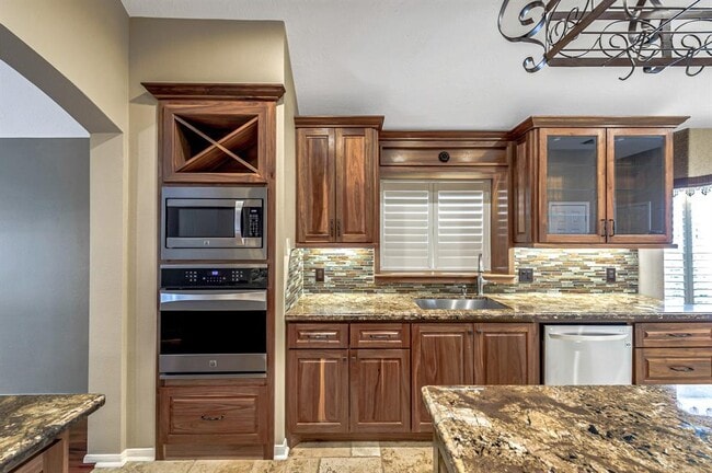Building Photo - 3323 Brinton Trails Ln