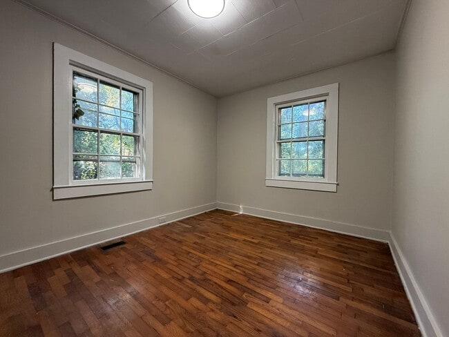 Building Photo - 2 Bedroom/1 Bath Home in Wadesboro