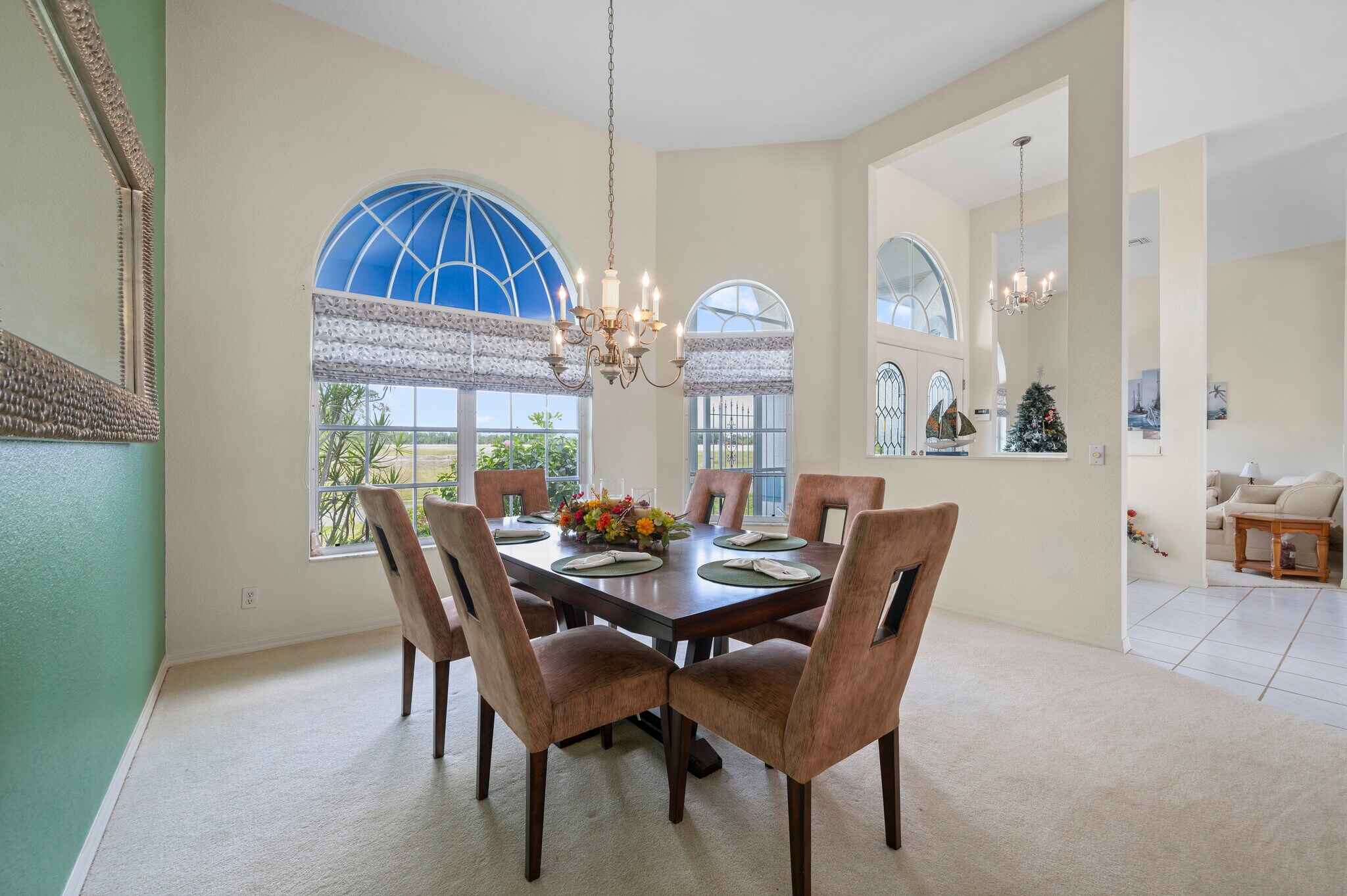 Building Photo - 12879 SW Kings Row