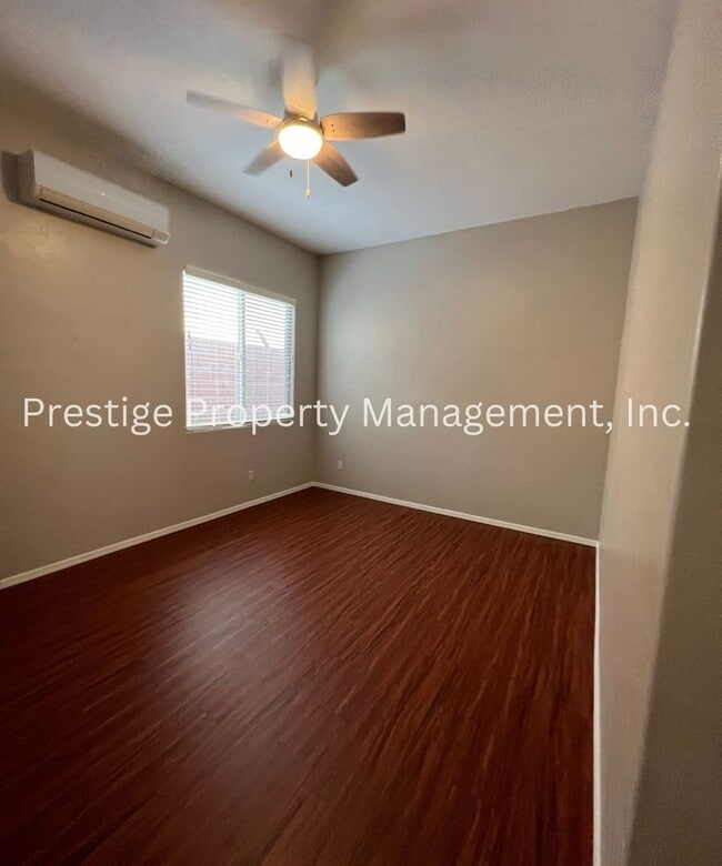Building Photo - Gorgeous 4/2 Dove Mountain Home!