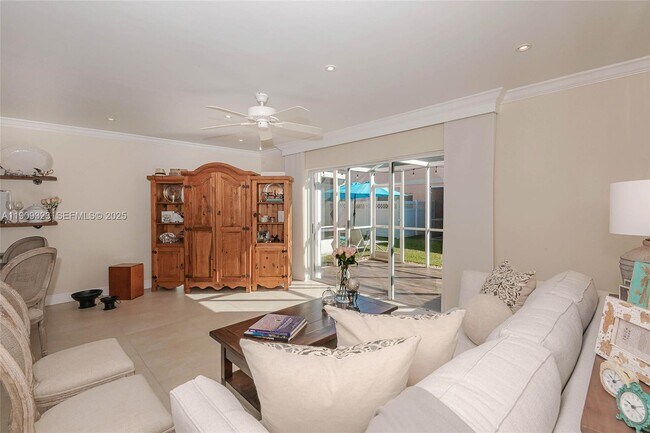 Building Photo - 597 NW 208th Dr