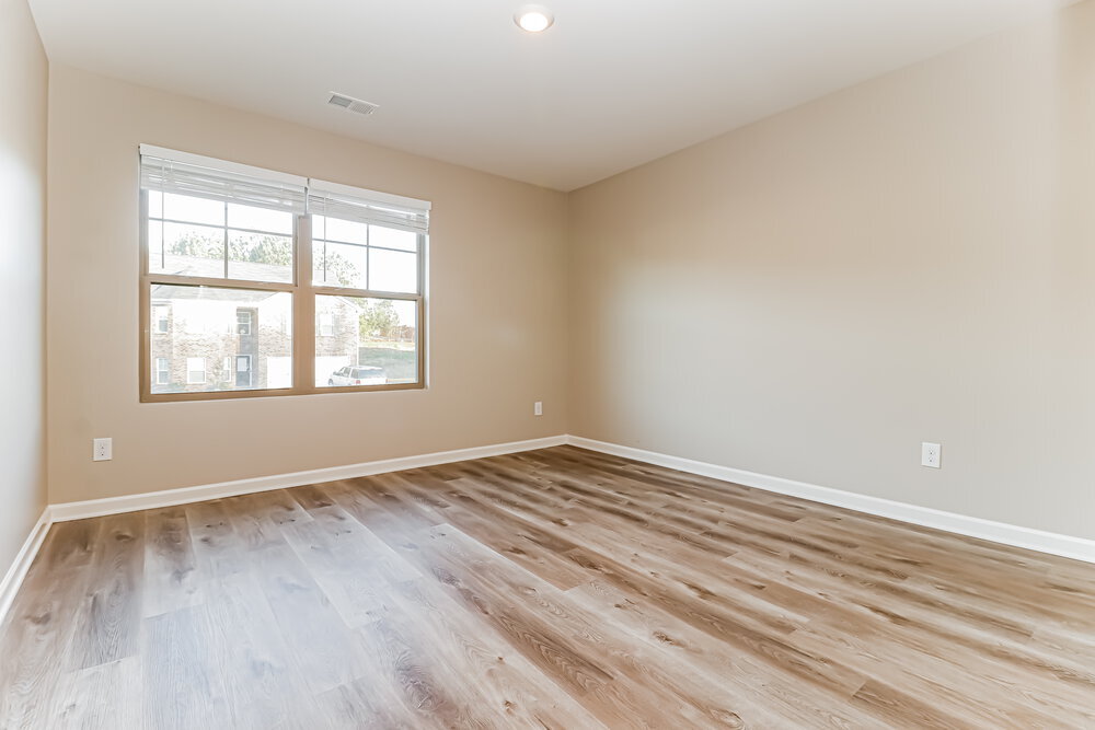 Building Photo - 11994 Guelph Cir