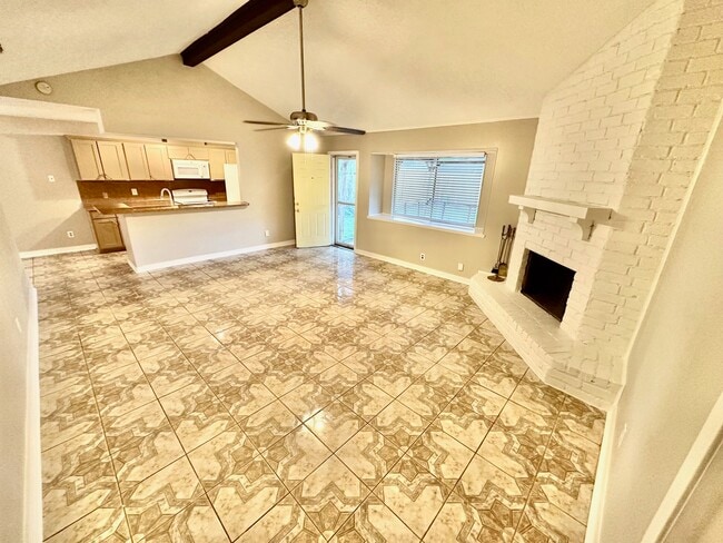 Building Photo - 7238 Woodfern Dr