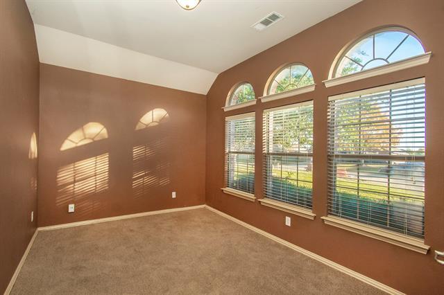 Building Photo - 903 Fieldstone Dr