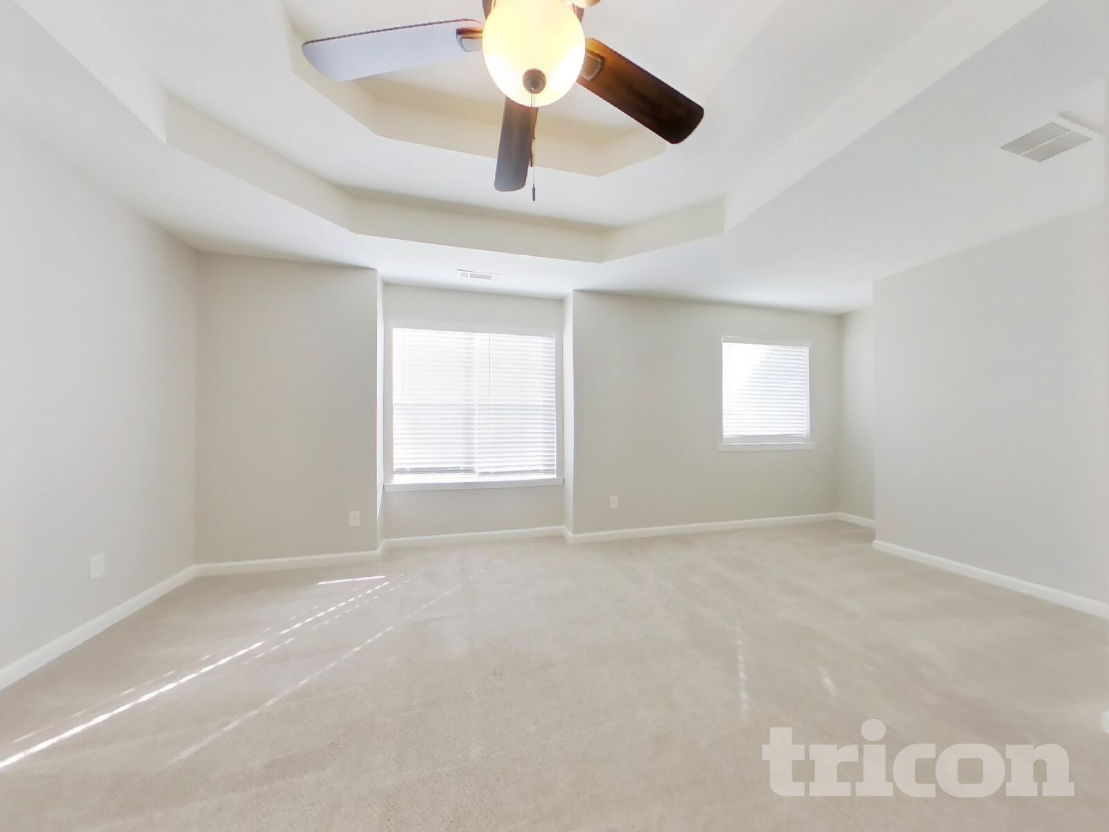 Building Photo - 214 Amber Trce