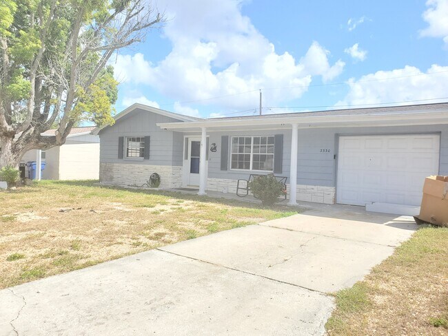 Building Photo - 3330 Rosefield Dr