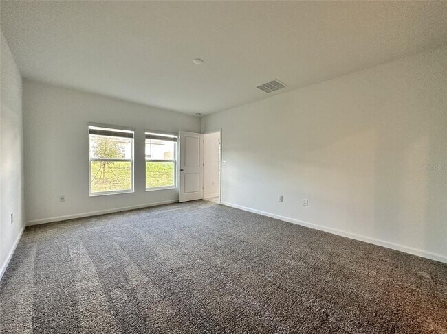 Building Photo - 1529 Cumberland Ave