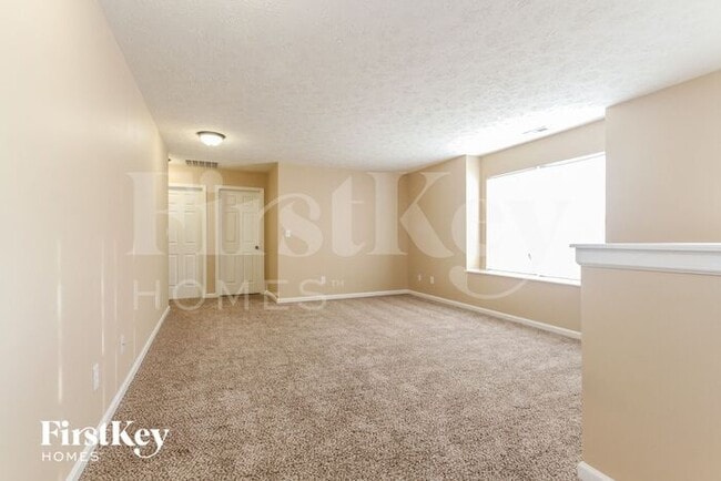 Building Photo - 2243 Tanya Dr