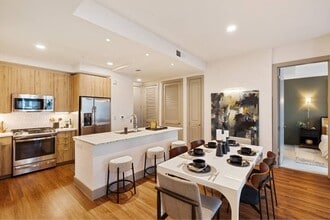 Building Photo - Modern Living with Skyline Views