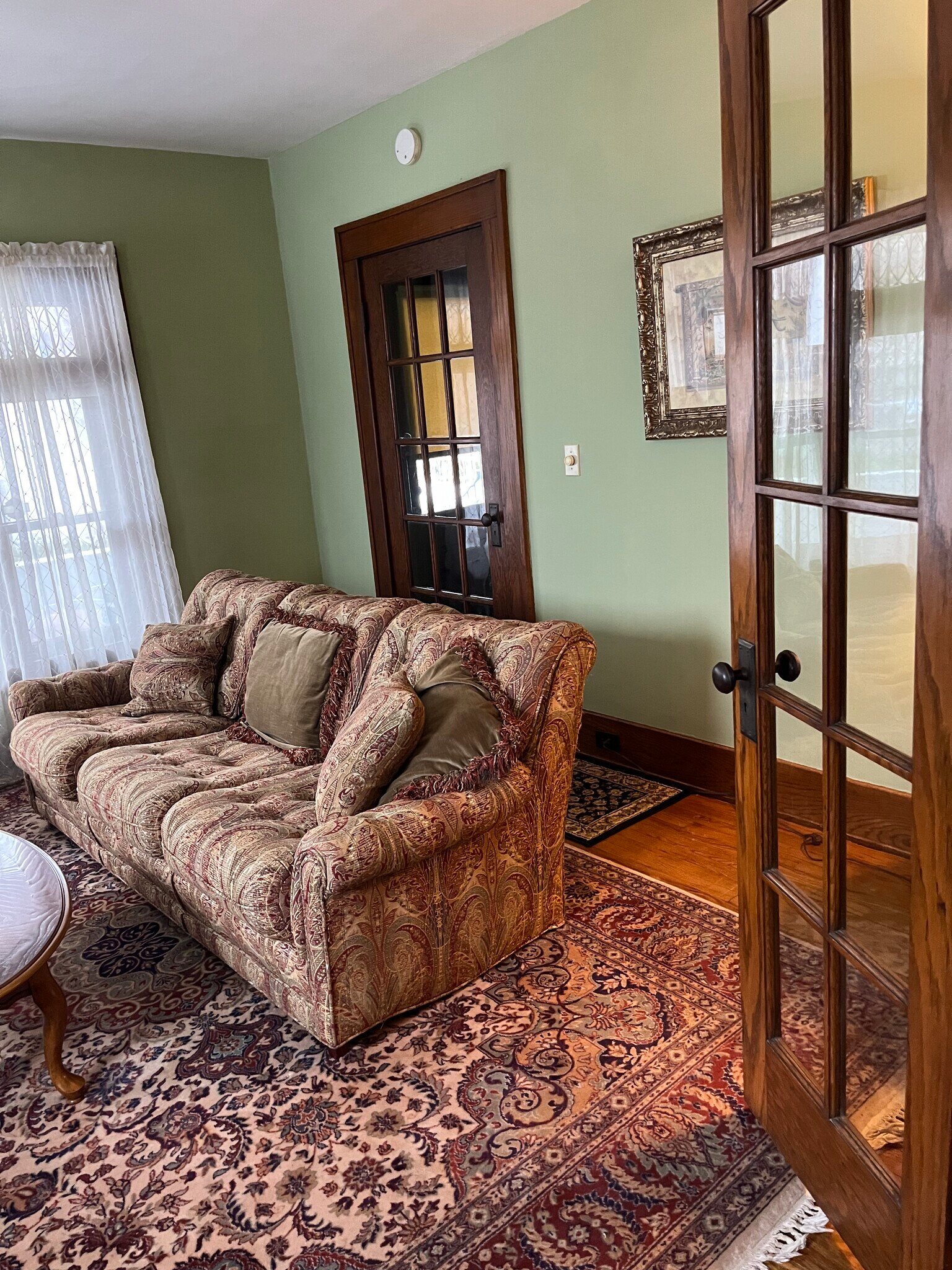 Building Photo - 719 W 2nd St