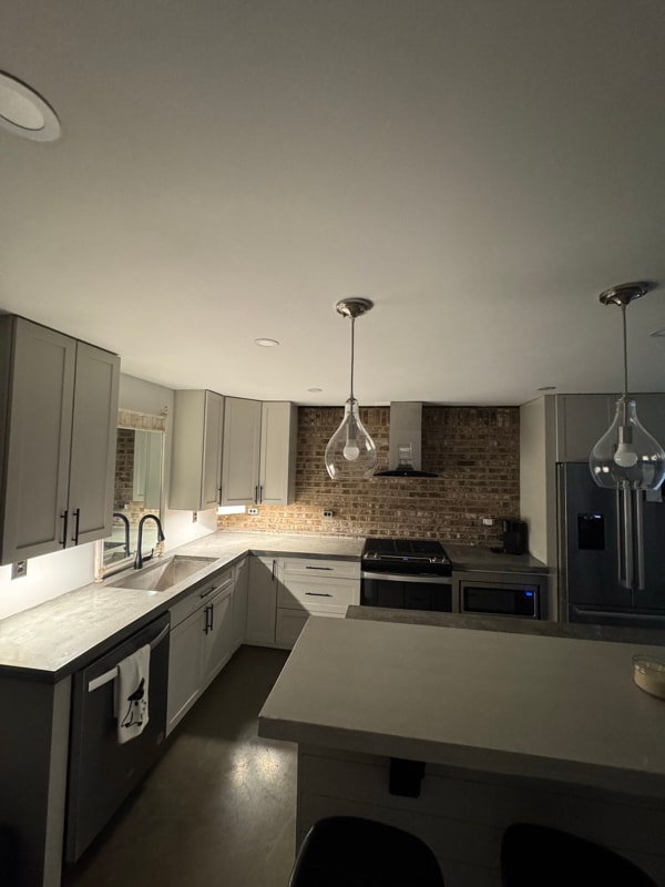 Building Photo - 869 Starr Hill Rd