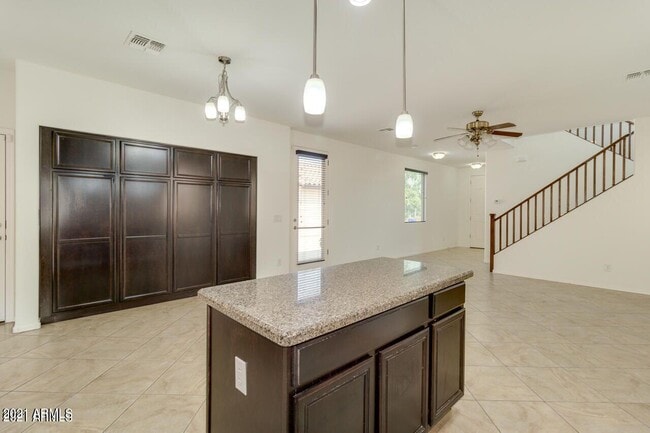 Building Photo - 1705 W Pelican Dr