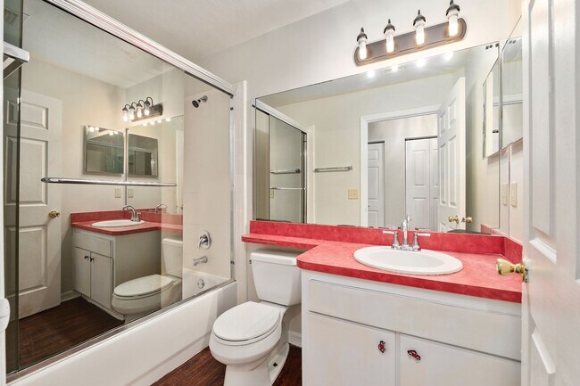 Building Photo - 2114 NW 52nd Pl