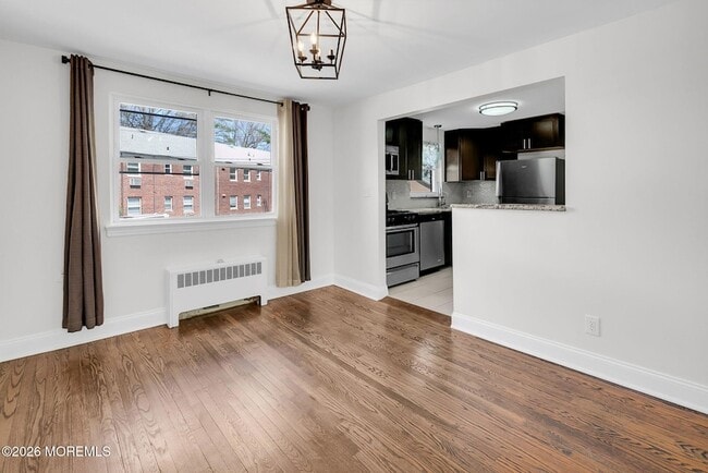 Building Photo - 119 Manor Dr