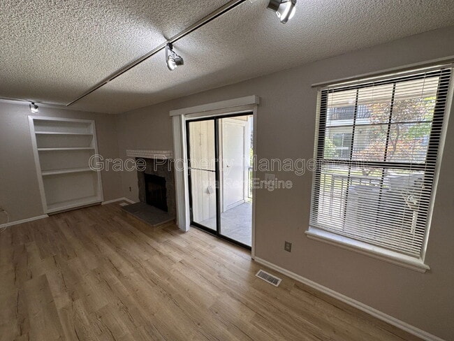 Building Photo - 5443 W 76th Ave