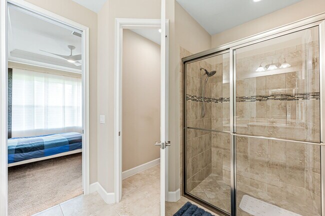 Building Photo - 8257 Lucello Terrace W
