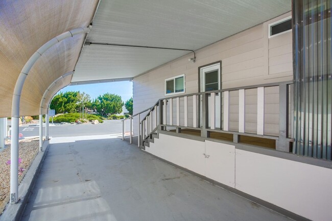 Building Photo - 55+ Mobile Home Community, 2 Bedroom + Sunroom