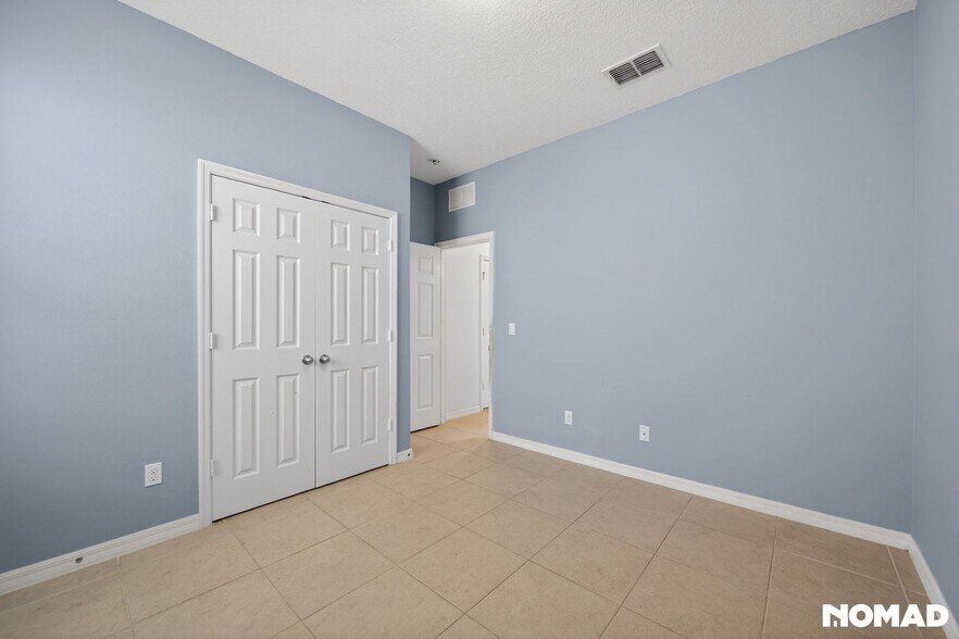 Building Photo - 3928 Pine Gate Trail