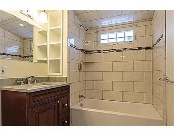 Building Photo - 53 Carver Rd