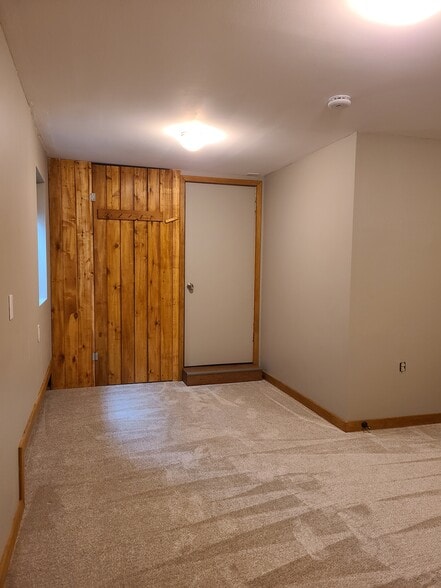 Building Photo - 1302 Colorado Blvd