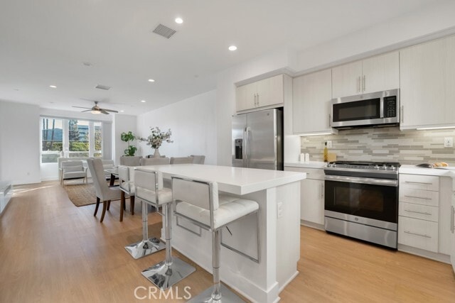 Building Photo - 10832 W Riverton Ct